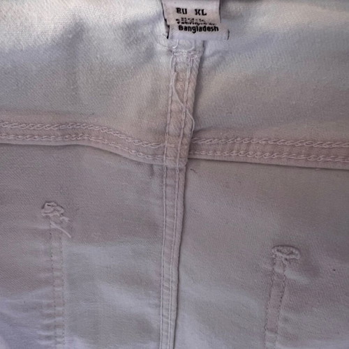 Vila white skirt XL new with zippers