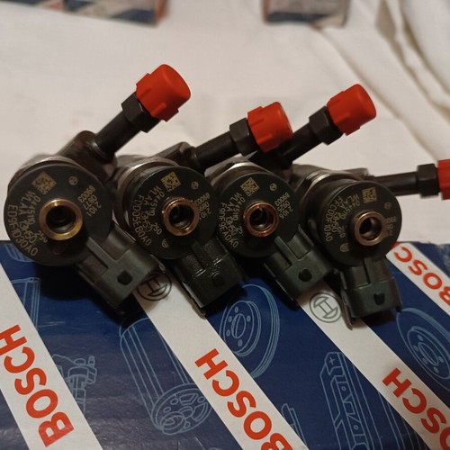 Mazda Ford BT-50 Pick-up and Ranger Mk2 diesel injectors like new, 4 pcs