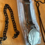 Watch new with gift accessories