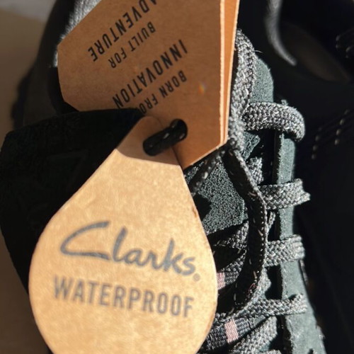 Clarks 38 Waterproof Athletic Shoes New Black Genuine Nubuck Leather
