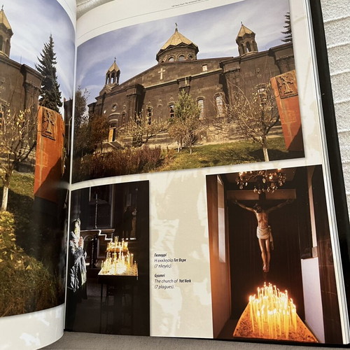 Book Armenian Genocide 100 Years 1915-2015 Like New