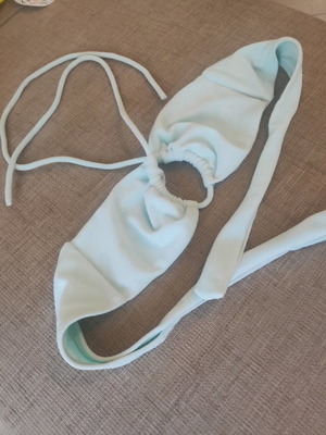 Μαγιό σουτιέν Calzedonia Cobey μεταχειρισμένο, μέγεθος M, γαλάζιο