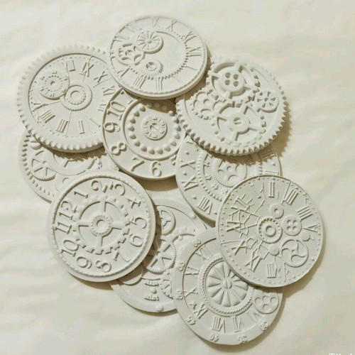 Set of 10 clocks and gears for crafts new
