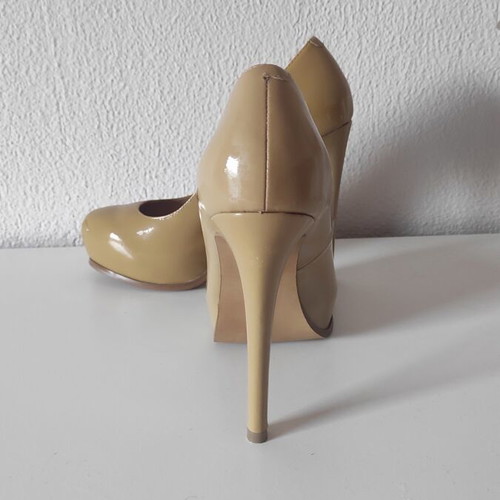 Steve Madden pumps used, beige, 12 cm heel, size 38