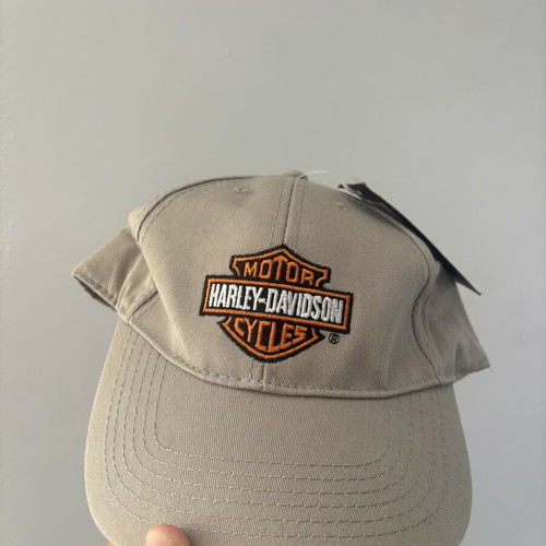 Harley Davidson beige cap new with tag
