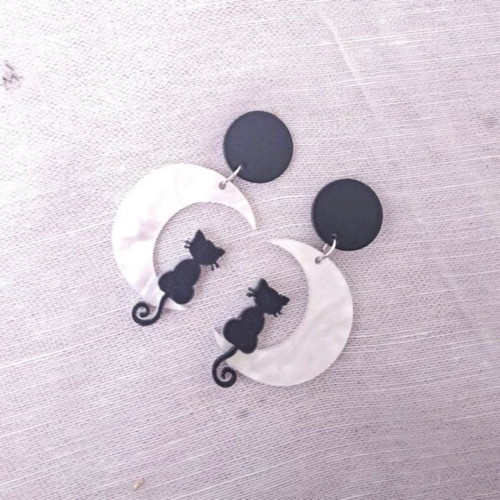 Acrylic resin earrings with cats on the moon new, black and white