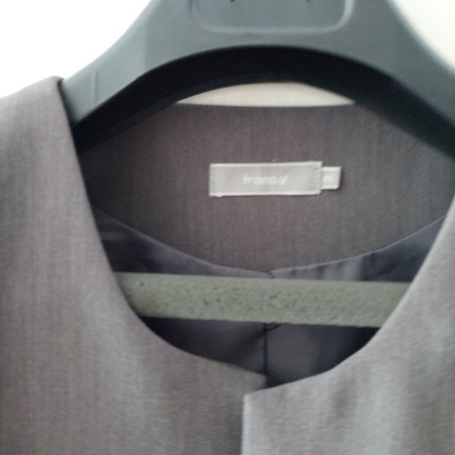 Grey women's jacket like new, size L, elastic fabric