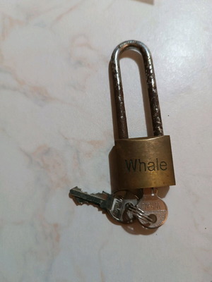 Long shackle padlock used, 9 cm length