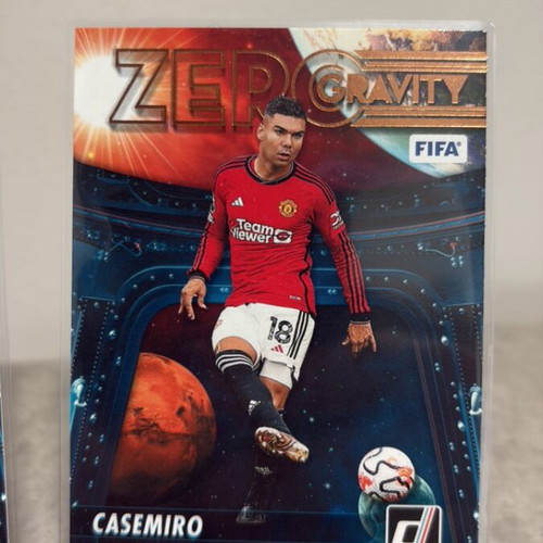 2023-24 Panini Donruss Soccer Zero Gravity Casemiro-Mundryk-Upamecano cards new