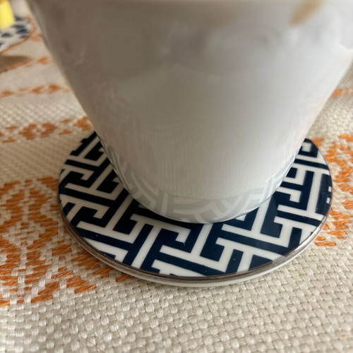 Porcelain coasters new, set of 4 with pads