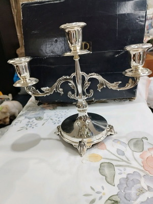 Vintage κηροπήγιο 3 θέσεων ασημί 1980 καινούργιο σε κουτί