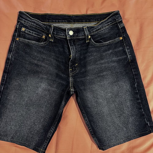 Levi's bermuda shorts like new, blue, size M