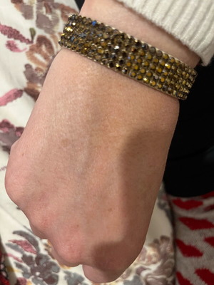 Swarovski leather bracelet with gold stones, new, length 24cm