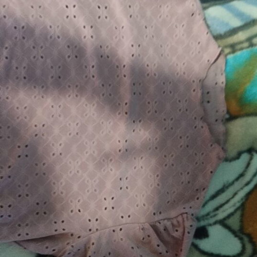 T-shirt like new, sizes S and M