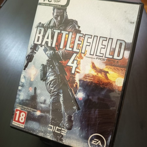 Battlefield 4 PC DVD-ROM like new, 3 discs, collector's edition