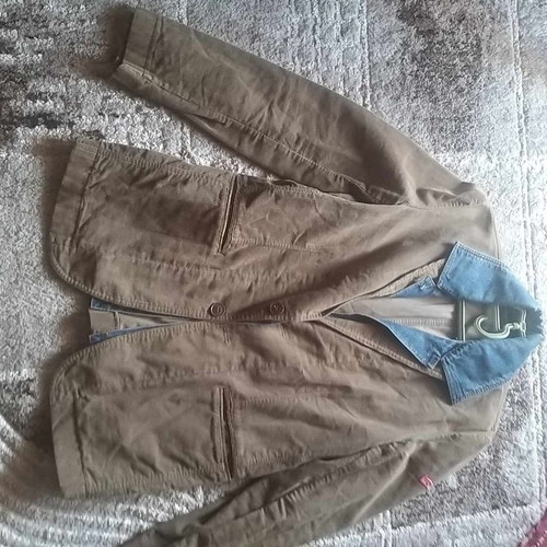 Corduroy jacket in excellent condition with denim collar and zipper