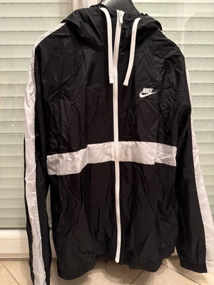 Nike tracksuit set with elastic new size M, black and white