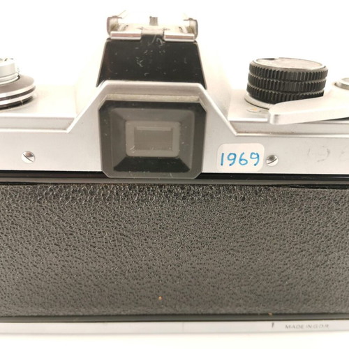 Pentacon Practica L camera used, functional from 1969