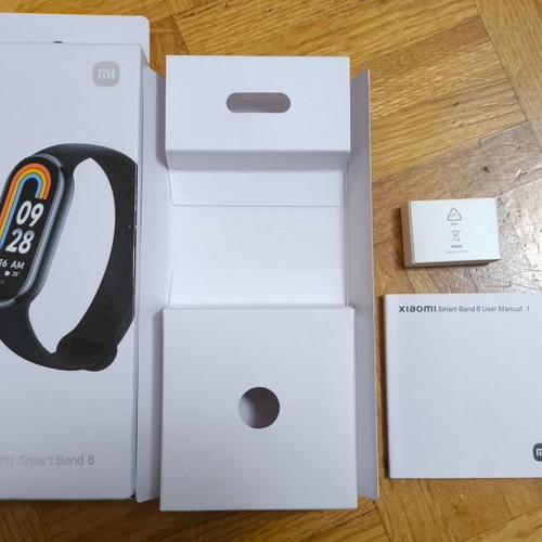 Xiaomi Smart Band 8 like new, black