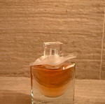 La Vie Est Belle Eau de Parfum 50 ml like new, refillable