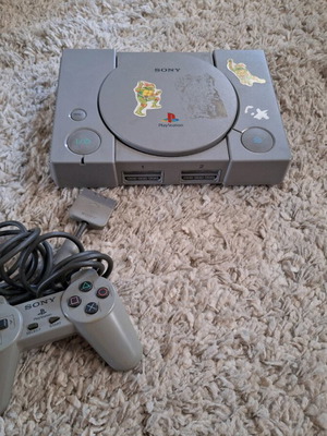 Playstation 1 non-working with functional original controller