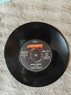 Rare 7" vinyl Mass Media High And Dry 1986 like new