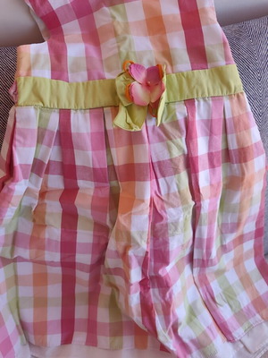 Girl's dress size 4 years