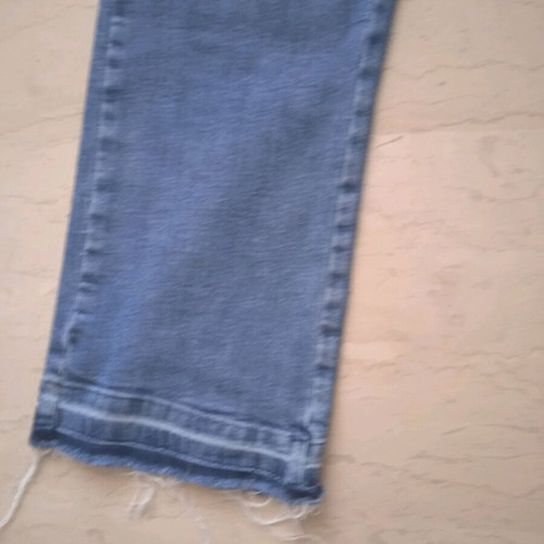 Calzedonia cropped jean like new, size M (42), blue