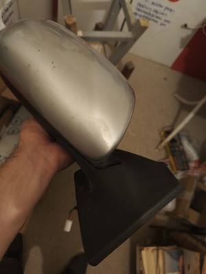 Right side mirror for Yaris used, without glass