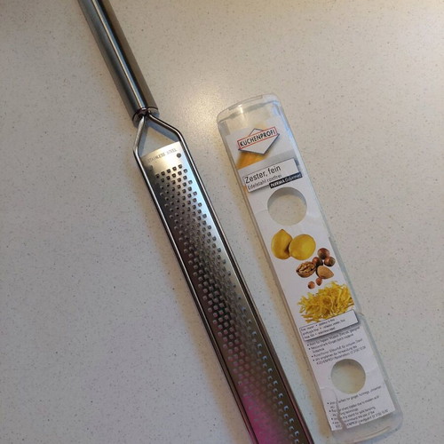 Kuchenprofi Thin Stainless Steel Grater 40x3.5cm New