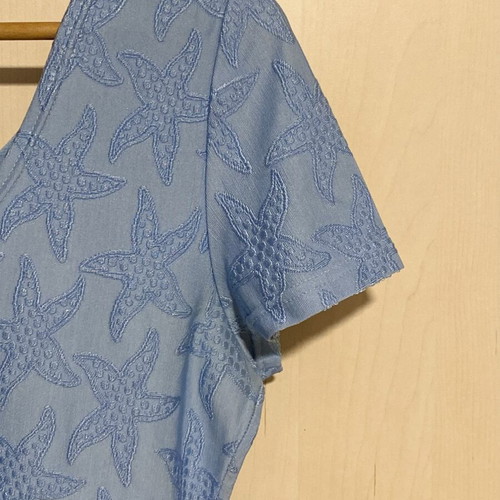 Anais blouse turquoise, new, decorated with stars and gem