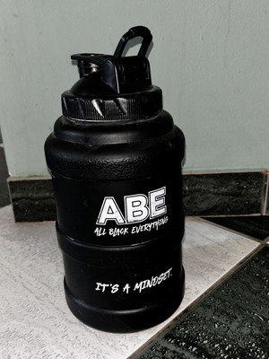 Gym Bottle used, 2.5L black with handle