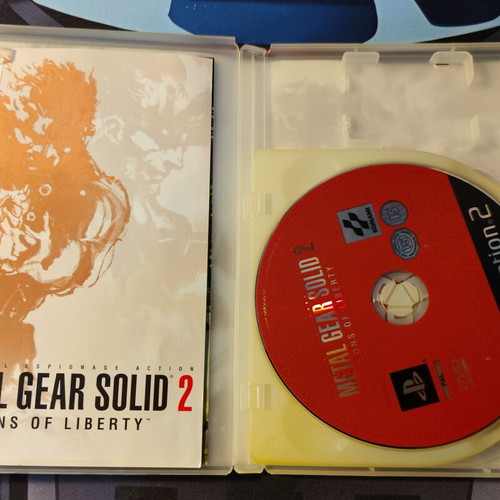 Metal Gear Solid 2 Sons of Liberty PlayStation 2 game like new with bonus DVD