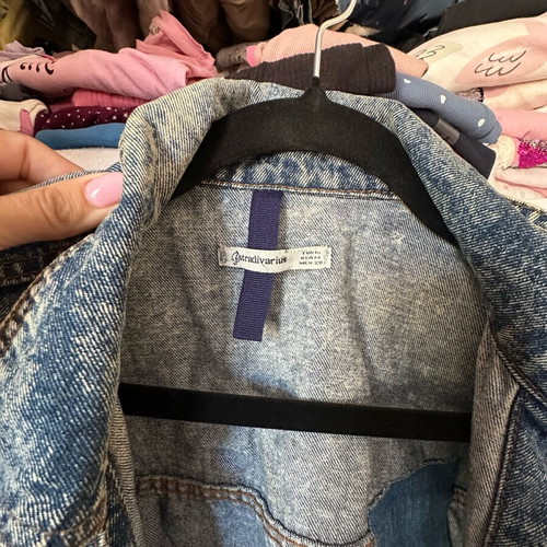 Stradivarius denim jacket medium size, blue washed, oversized utility style