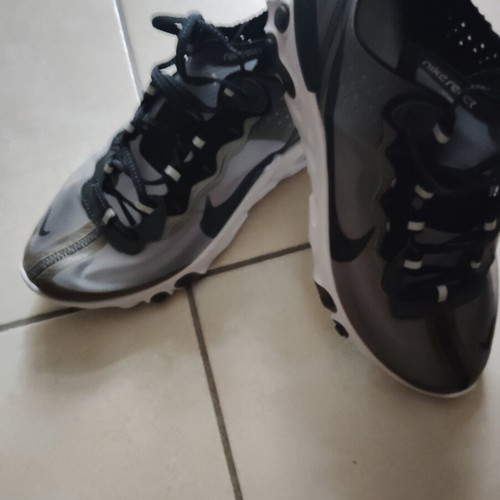 Nike React Element 87 Anthracite Black sneakers like new, size 42.5