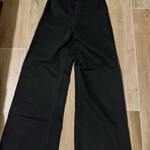 Zara Marine style jeans like new, elastic, black