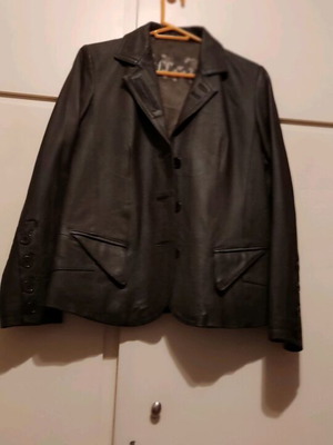 Women's leather jacket like new, brown, size M