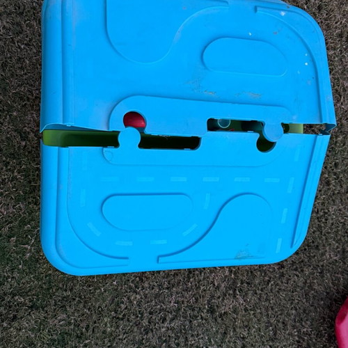 Water and Sand Play Table like new