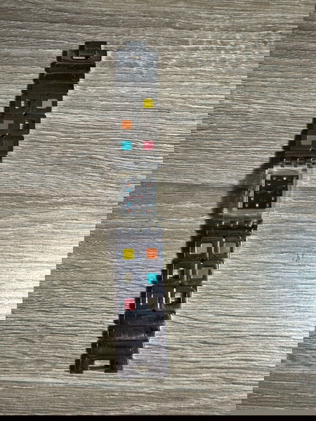swatch ρολόι πολύ ιδιαίτερο