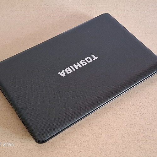 Toshiba Satellite L650 laptop used, Intel Core i5, 8GB RAM, 120GB SSD