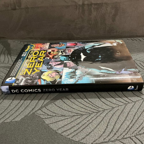 DC Comics Zero Year HC graphic novel like new