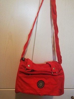 Red shoulder bag like barrel, new