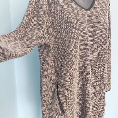 Samoon tunic with zip pockets gray, like new, size 2XL-4XL