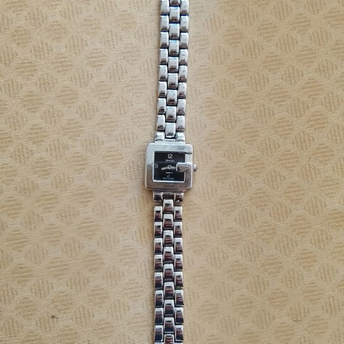 Gucci women's wristwatch used, 1970s-1990s