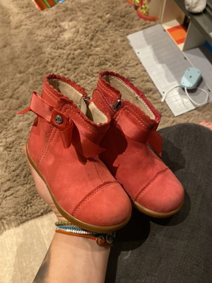 Baby Mayoral boots used size 22