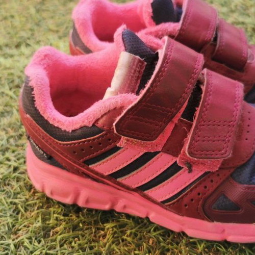 Adidas kids shoes size 24 like new for girls