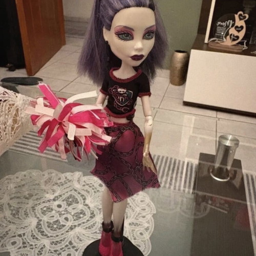 Monster High doll like new