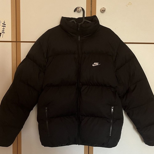 Nike Sportswear Club Puffer jacket, black and white, size S