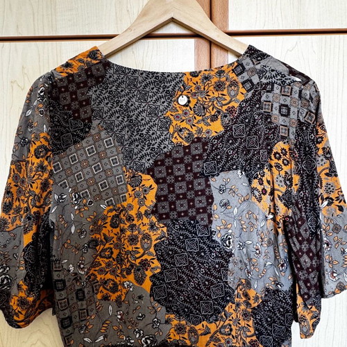 Alé (Attrativo) Cropped Shirt new, multicolor with zipper