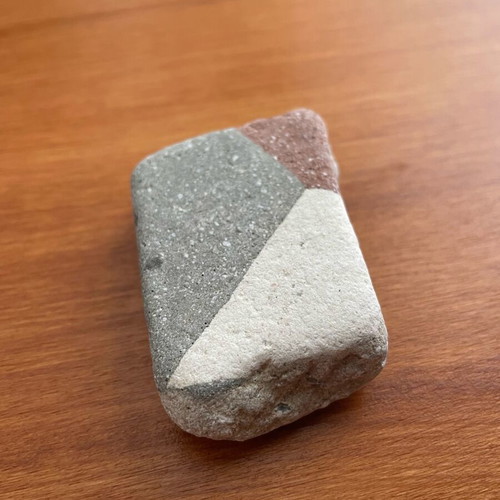 Natural sandstone with colorful geometric pattern new